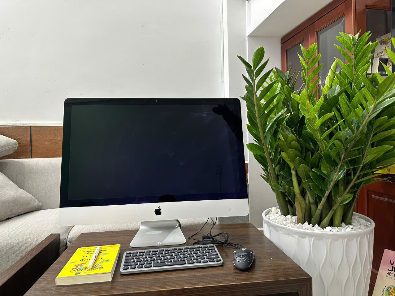 z6990189793259_4ba4c015f9207494b7f40de45229bb79