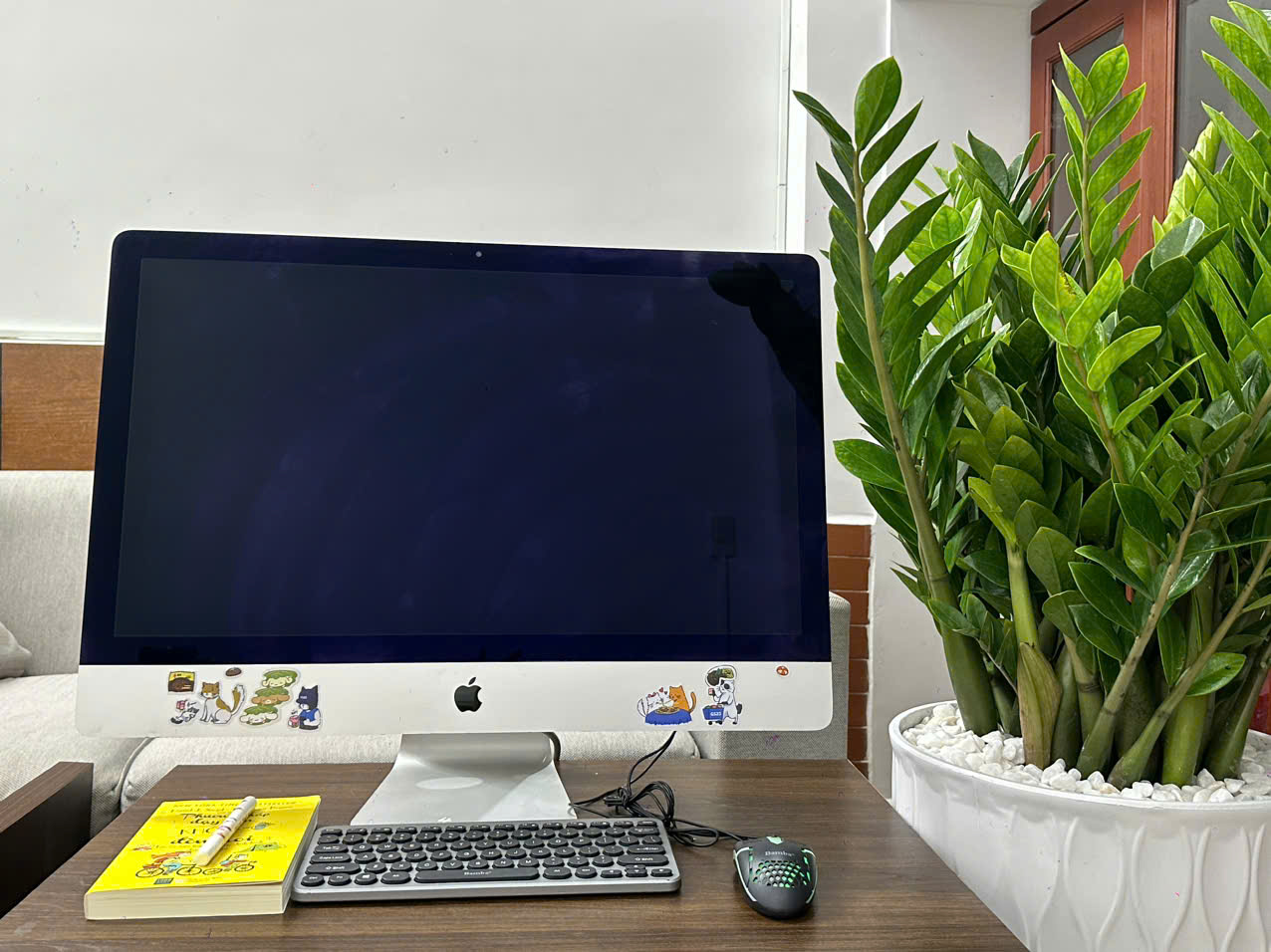 z6990209964079_df65fd9287490f4914a788052f5dd207