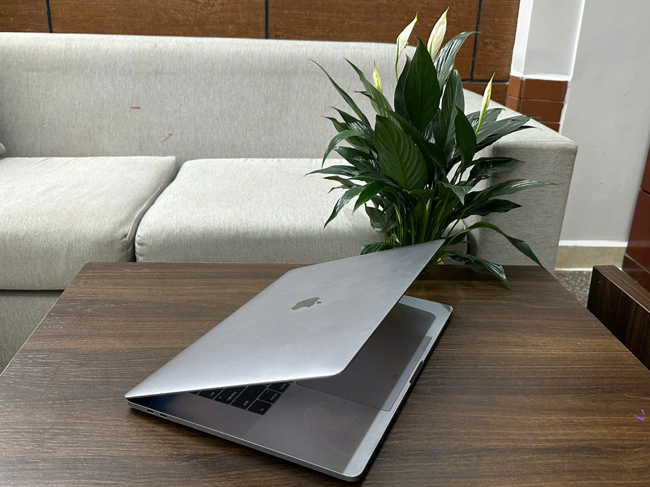 z6999048526389_03136f677f662aed7b6c823b7ede81a4